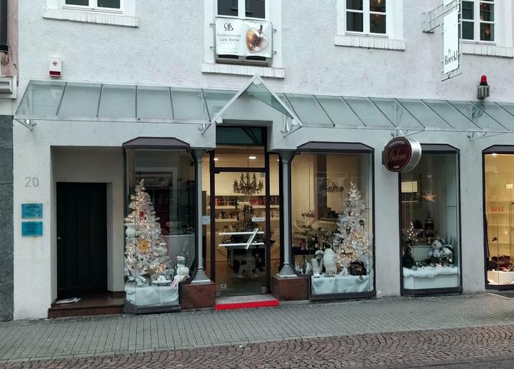 Pralina Schokoladen Boutique